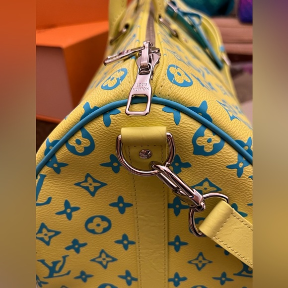 Louis Vuitton Keepall B 50 M21869 💯% Authentic Yellow/Turquoise DuffleBag - Picture 8 of 16